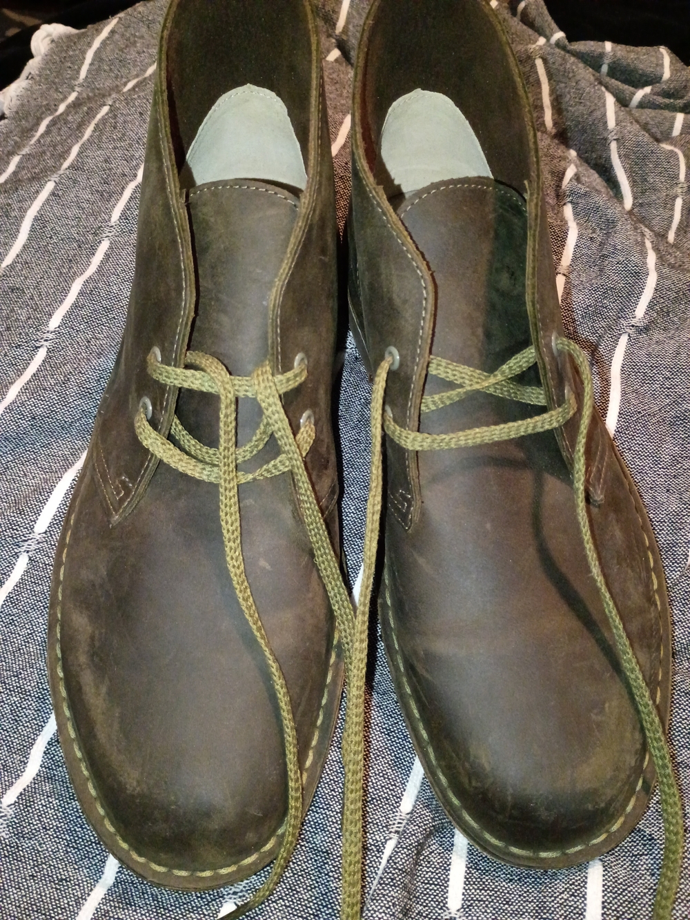 Clarks Olive Green Suede Leather Chukka Boots Bushacre Style Size 9